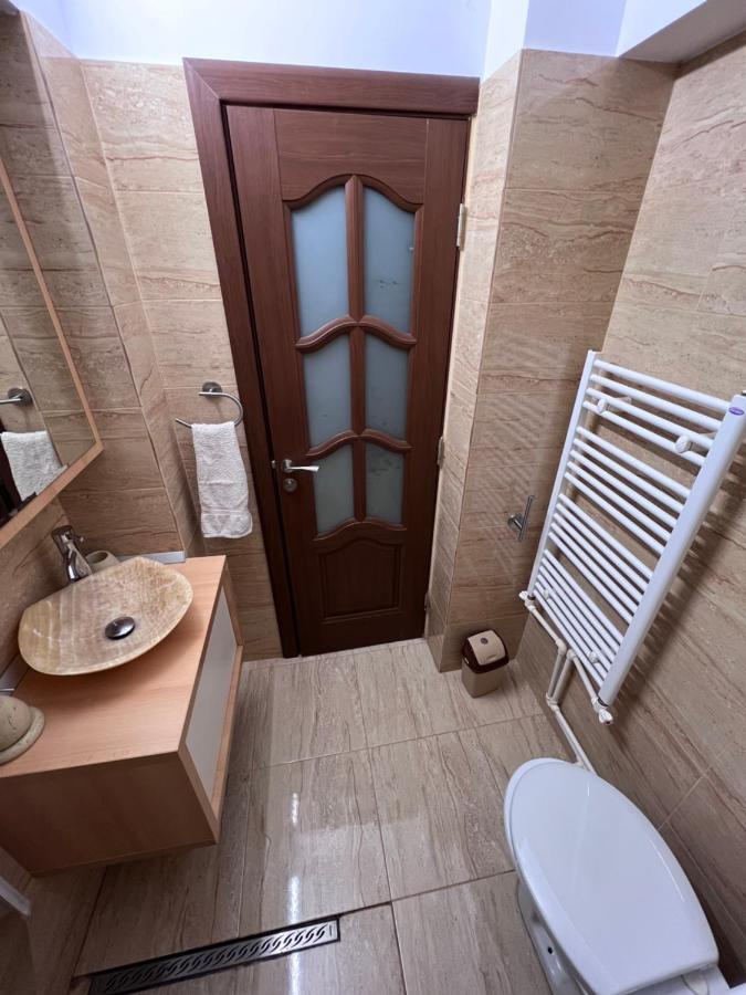 Apartamento Mnm Mitropolie Iasi Exterior foto